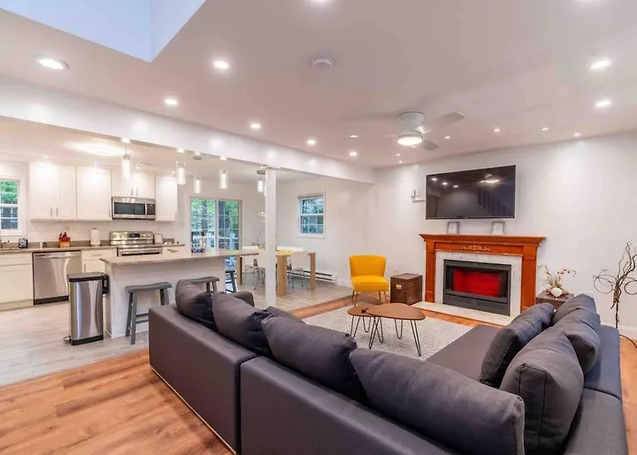 Luxury 6Br Pocono Home In Heart Of All Attractions