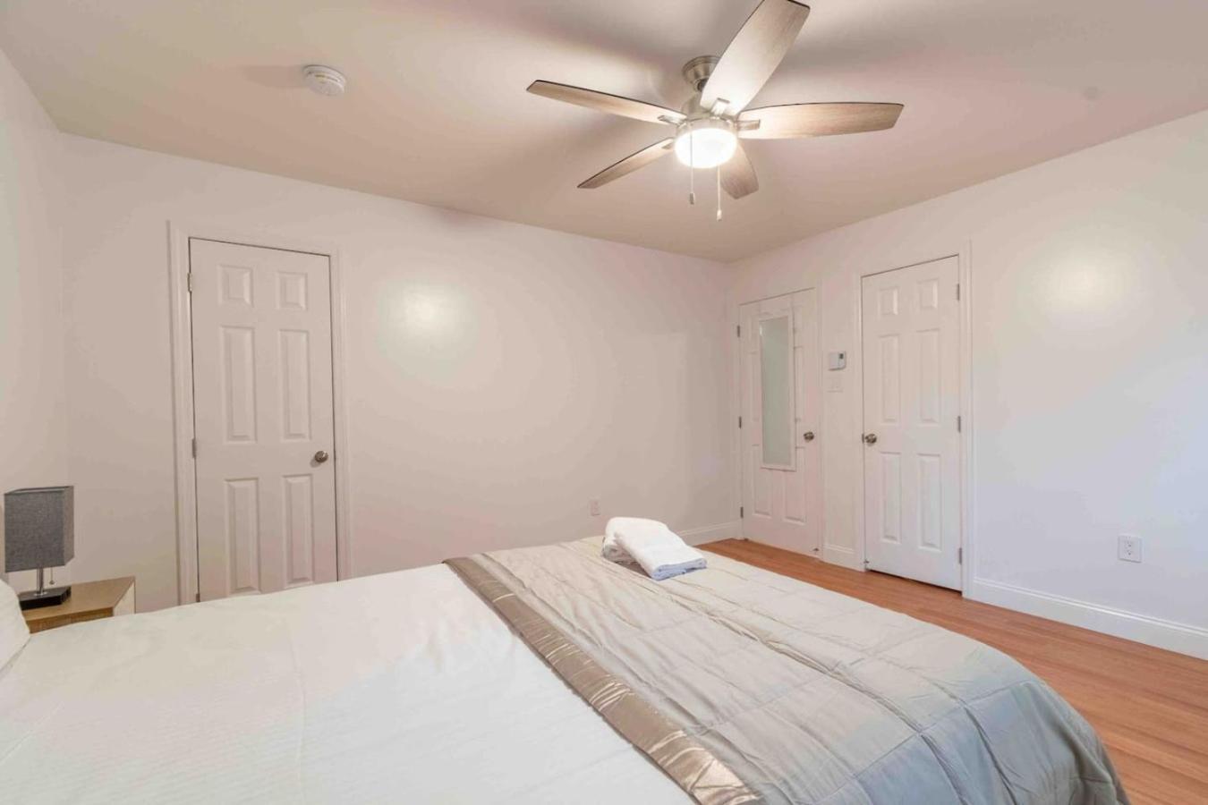 Luxury 6br Pocono In Heart Of Attractions