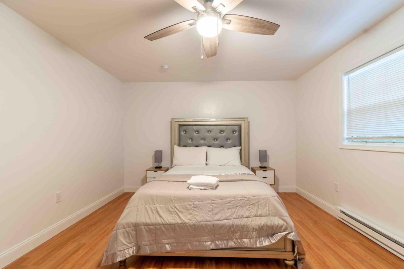 Holiday home Luxury 6br Pocono In Heart Of Attractions Tobyhanna